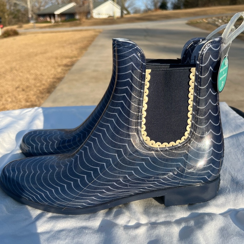 New 🆕 Jack Rogers Sallie Print Rain Boots Stylish Waterproof SZ 10 Womens Shoes - Picture 5 of 7